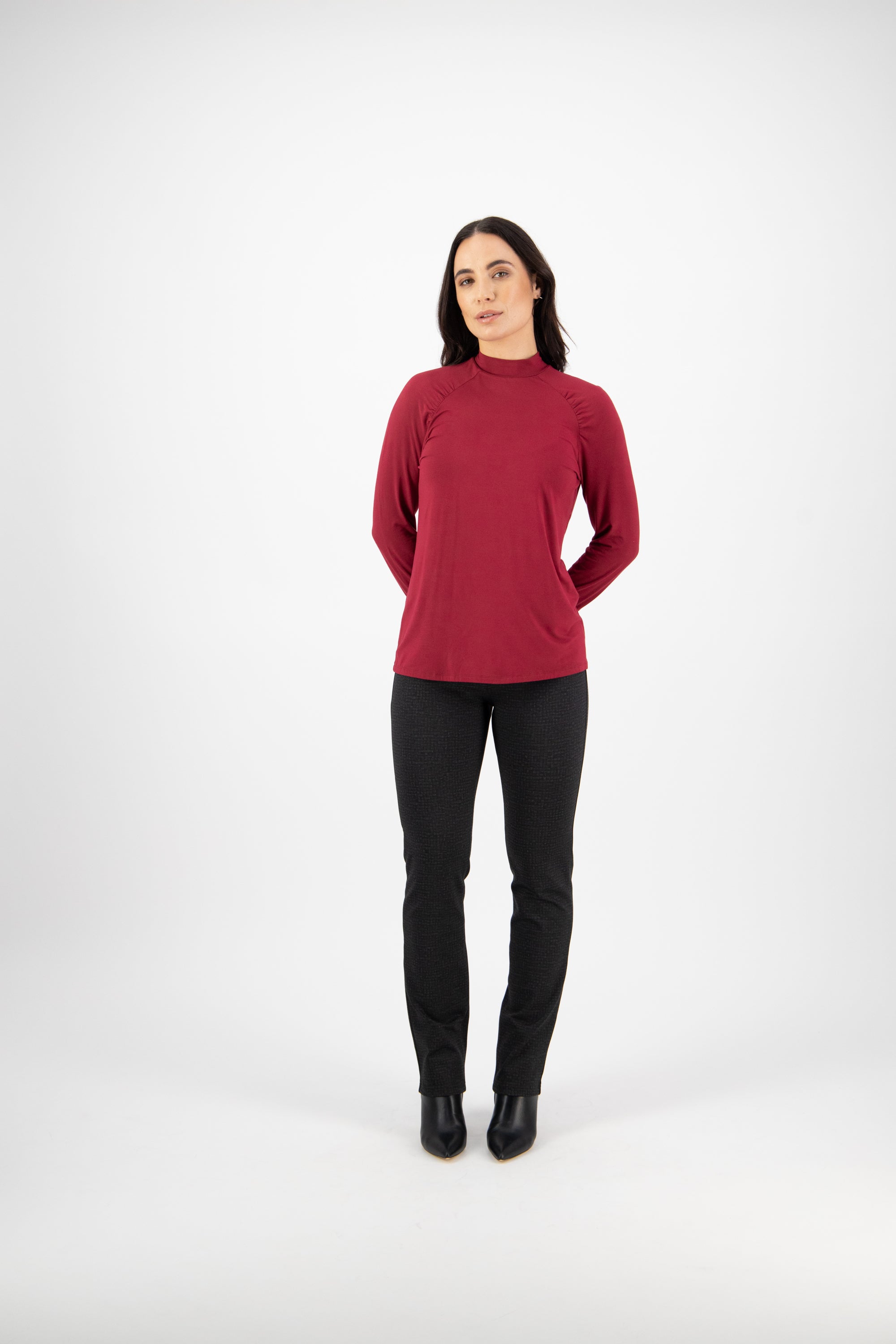 HIGH NECK TOP W/ GATHER RAGLAN SEAMS