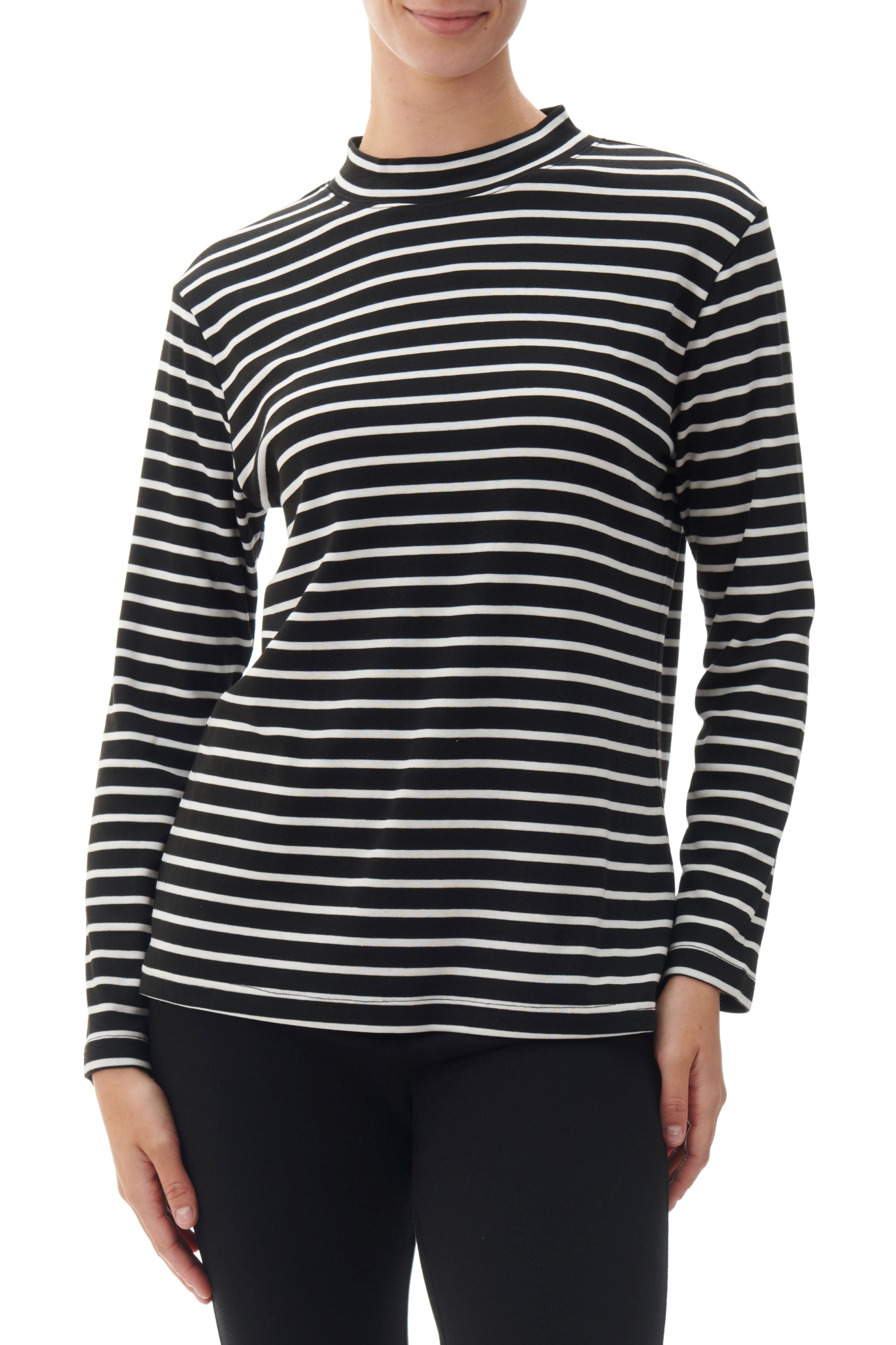 HIGH NECK TOP