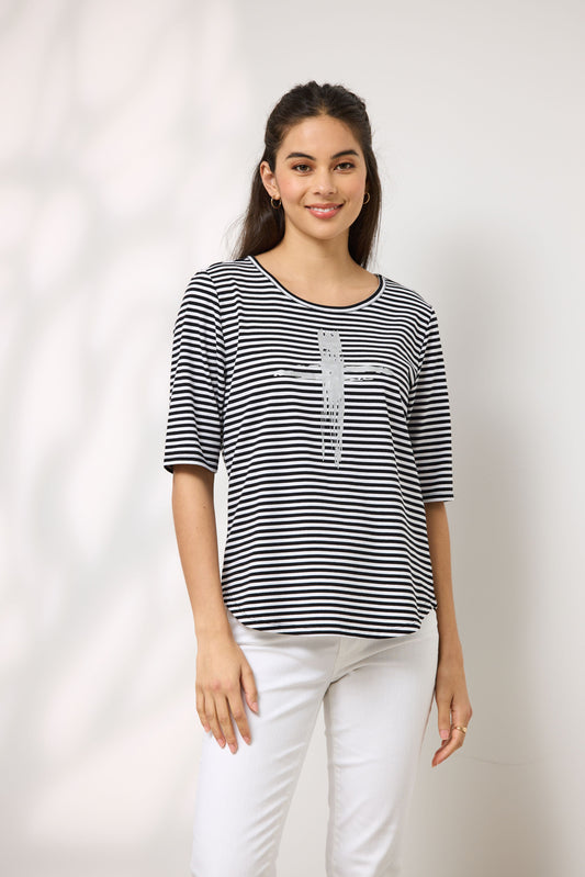 ESSENTIAL TEE