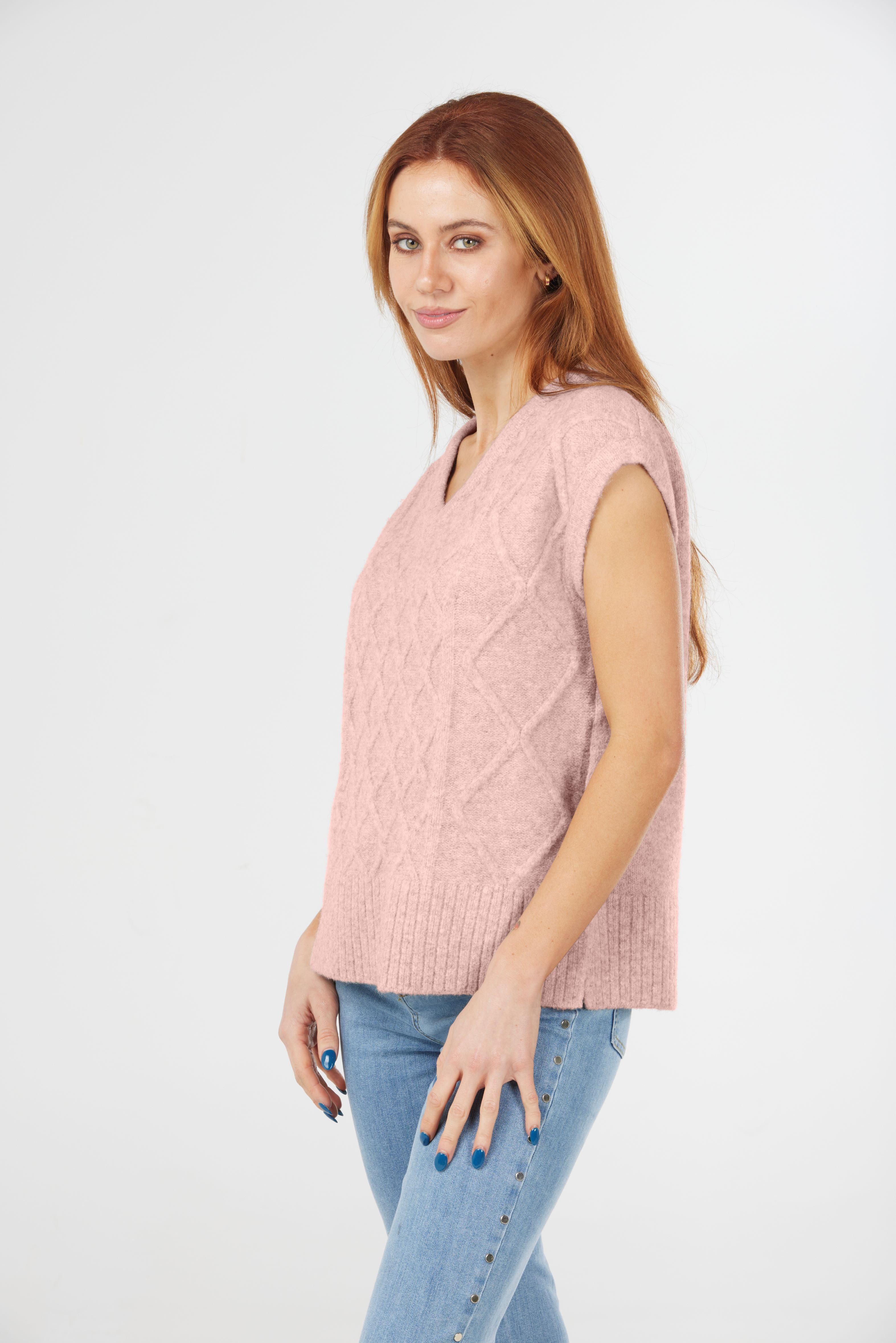 CABLED VEST