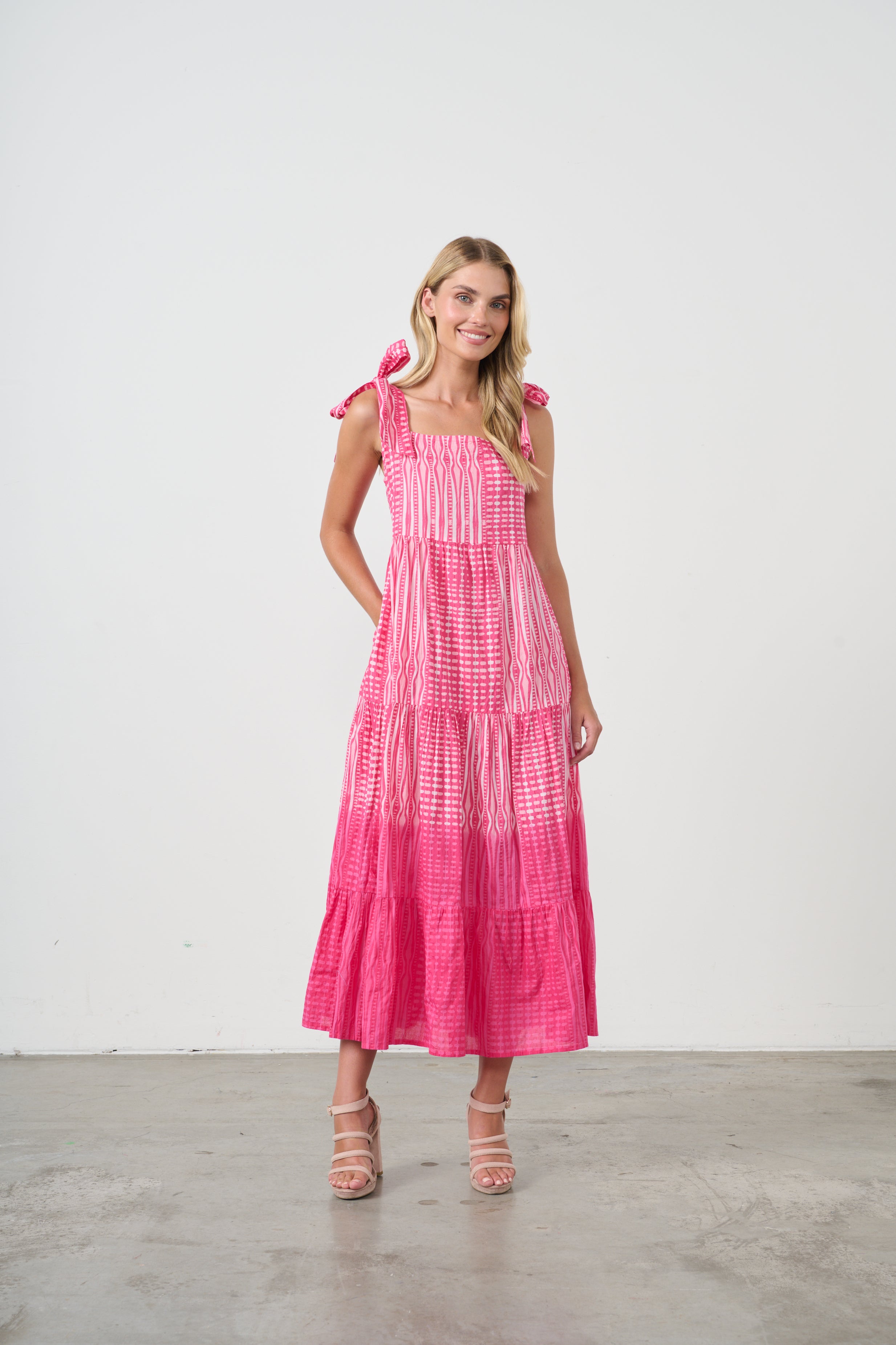 DRESS TIE STRAPS & DIP