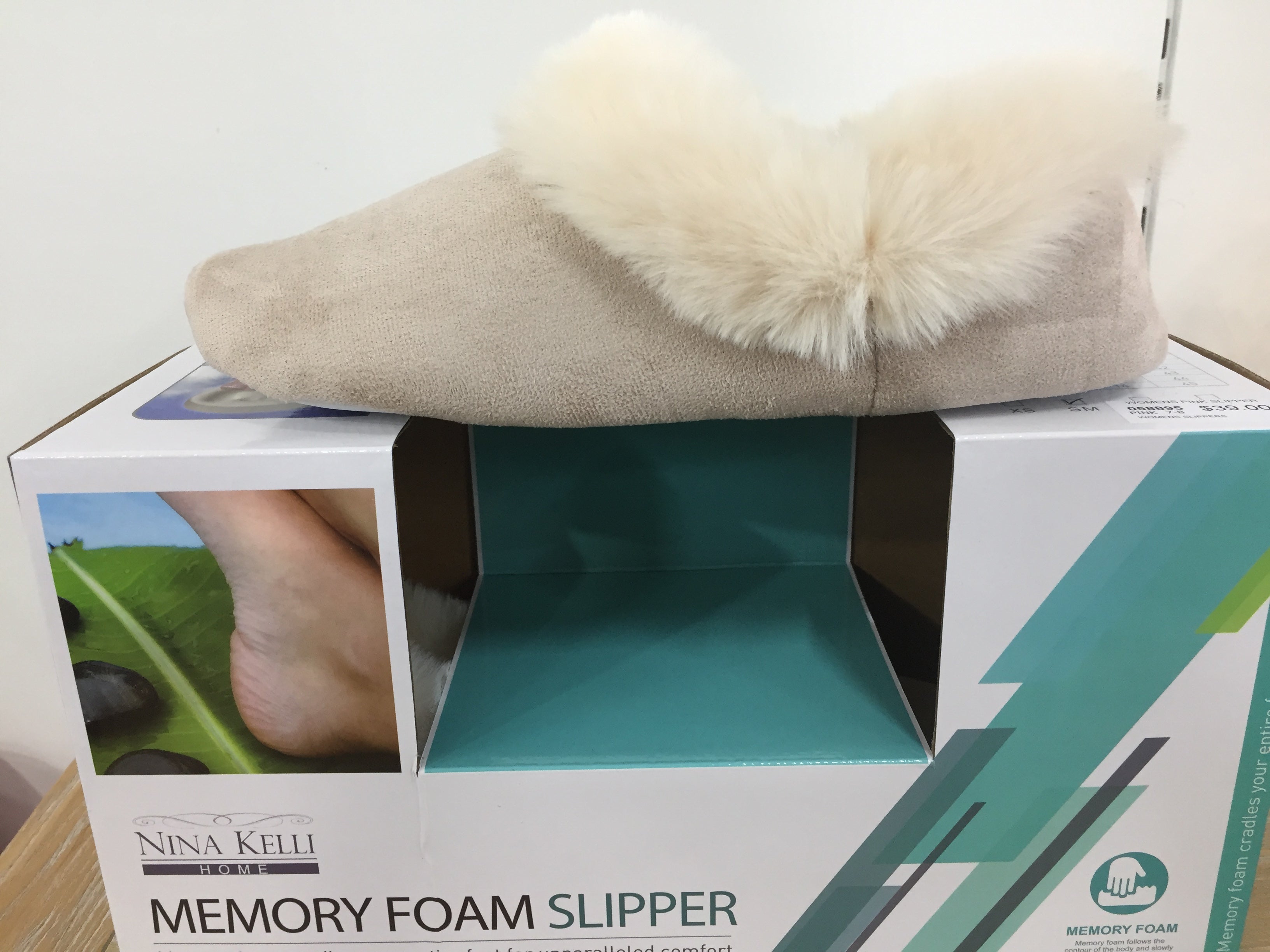 FUR SLIPPERS