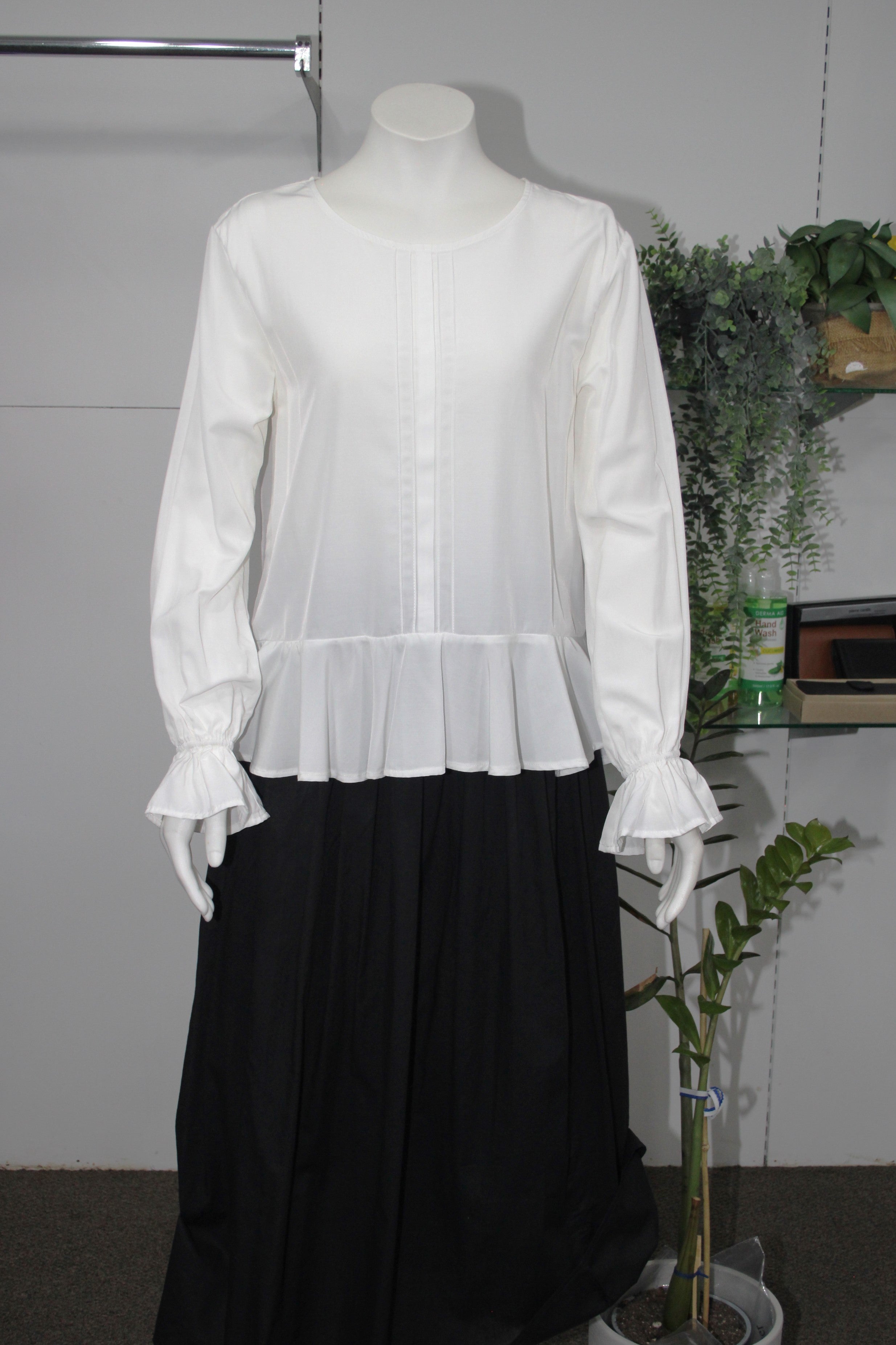 BLAKE PLEATED FRONT BLOUSE