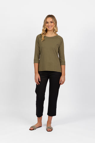 BOAT NECK 3/4 SLEEVE TOP