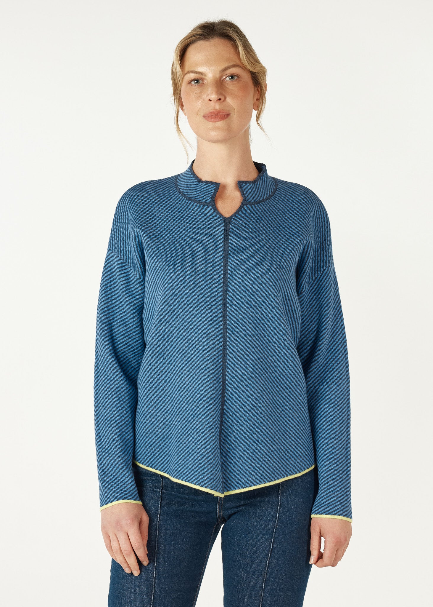 NERU COLLAR JUMPER