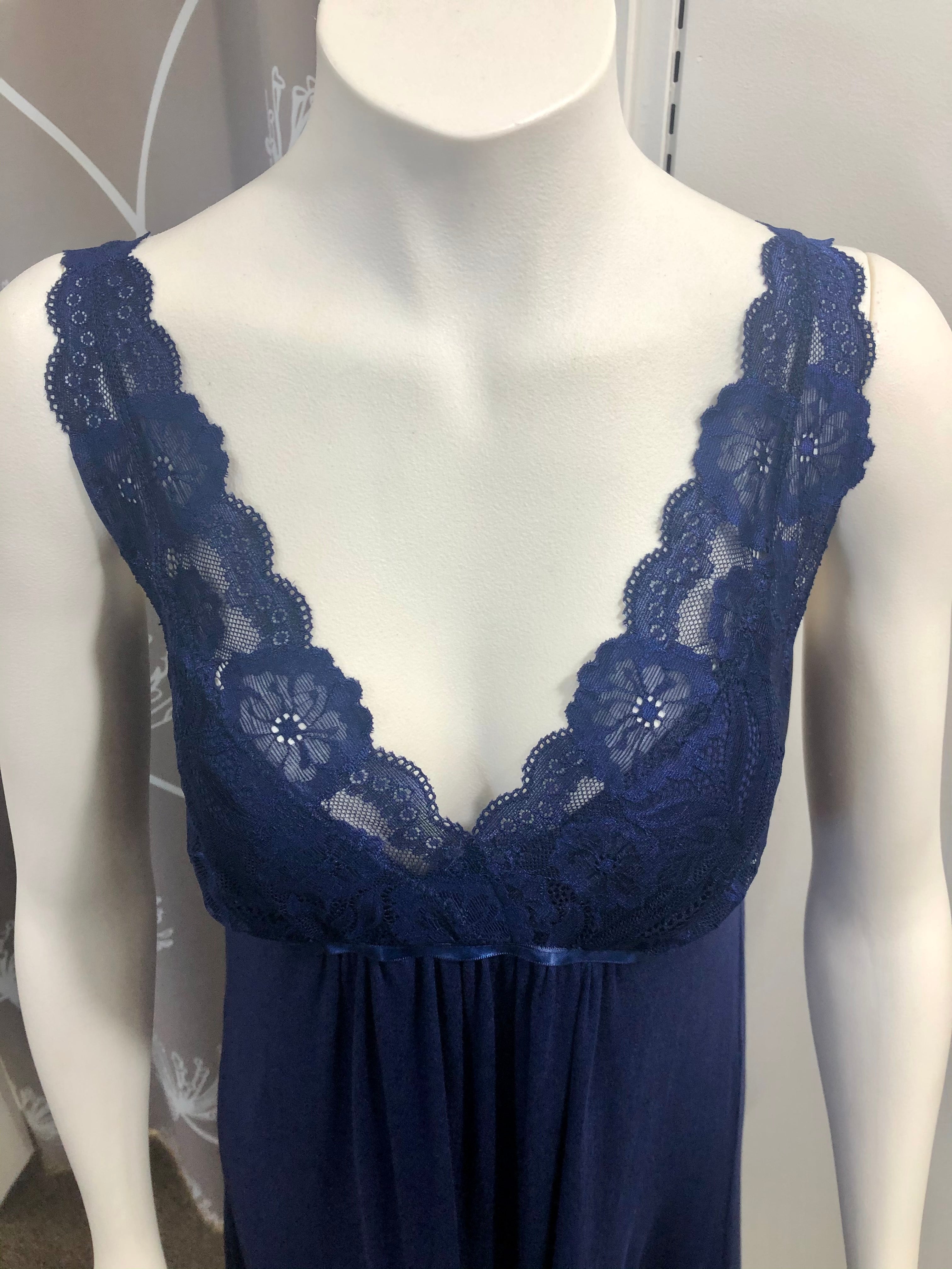 VISCOSE NIGHTGOWN